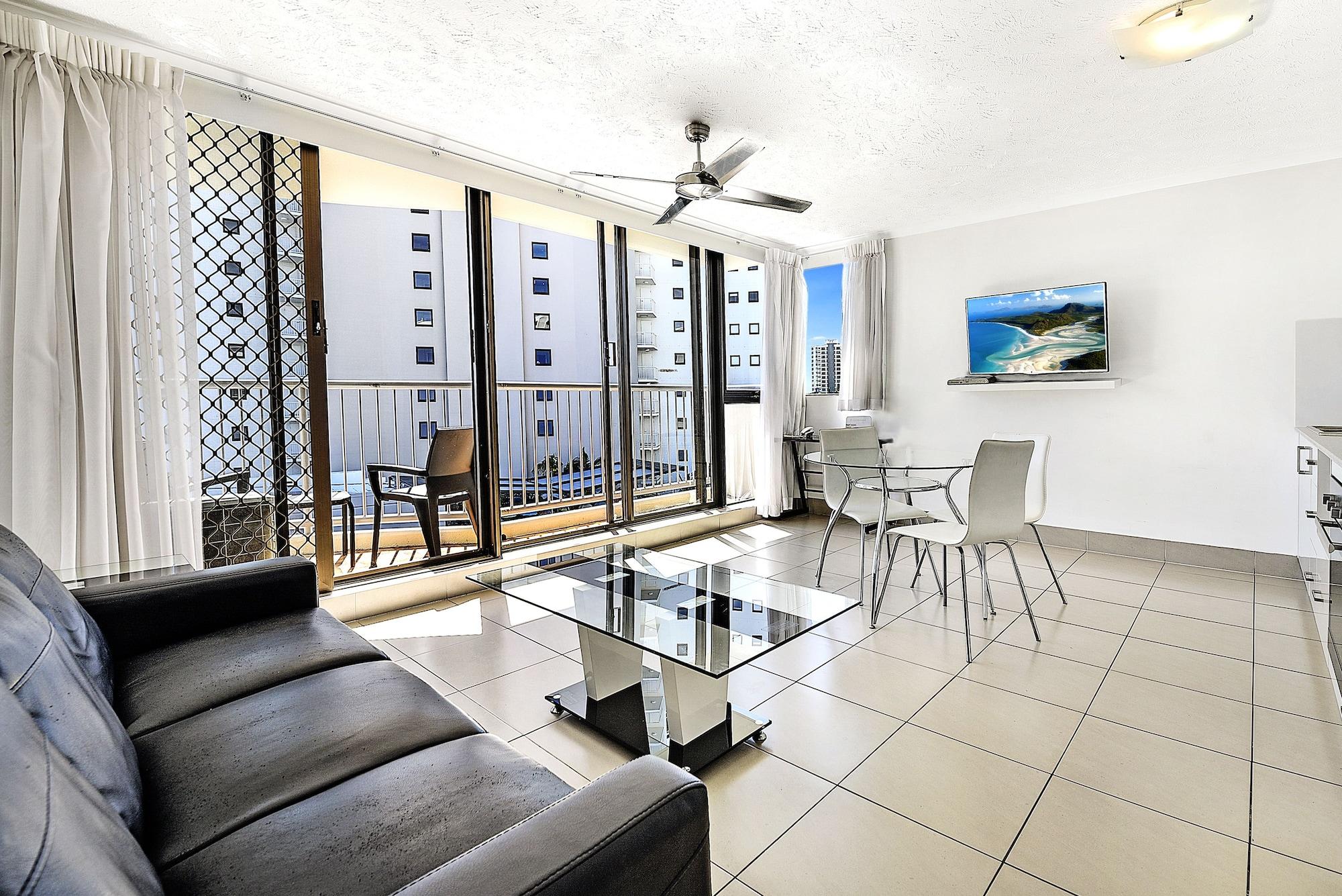 Broadbeach Travel Inn Apartments Gold Coast Exterior photo